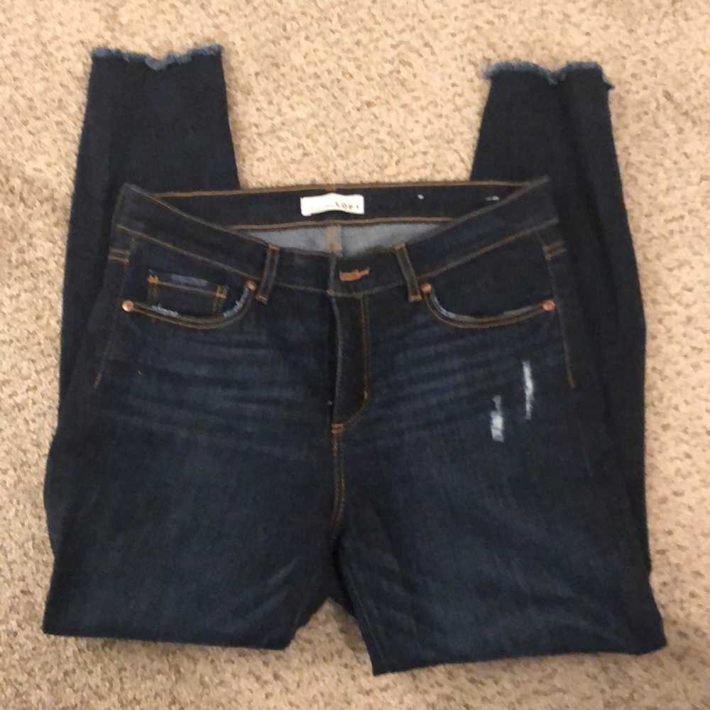 Loft size 6 Petite Modern Skinny Raw Hem Jean